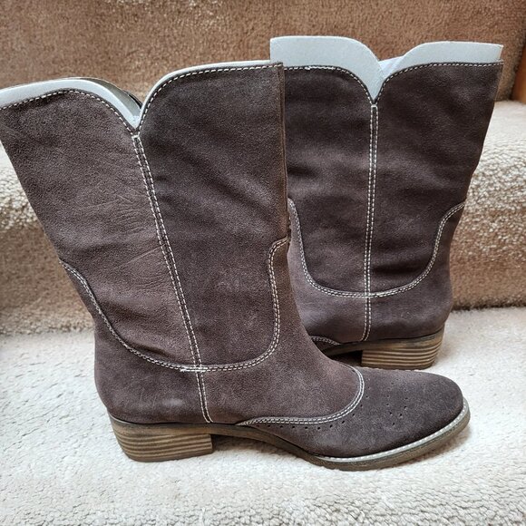 American Eagle Brown Suede Boots Size 8! New In Box! - Picture 7 of 17